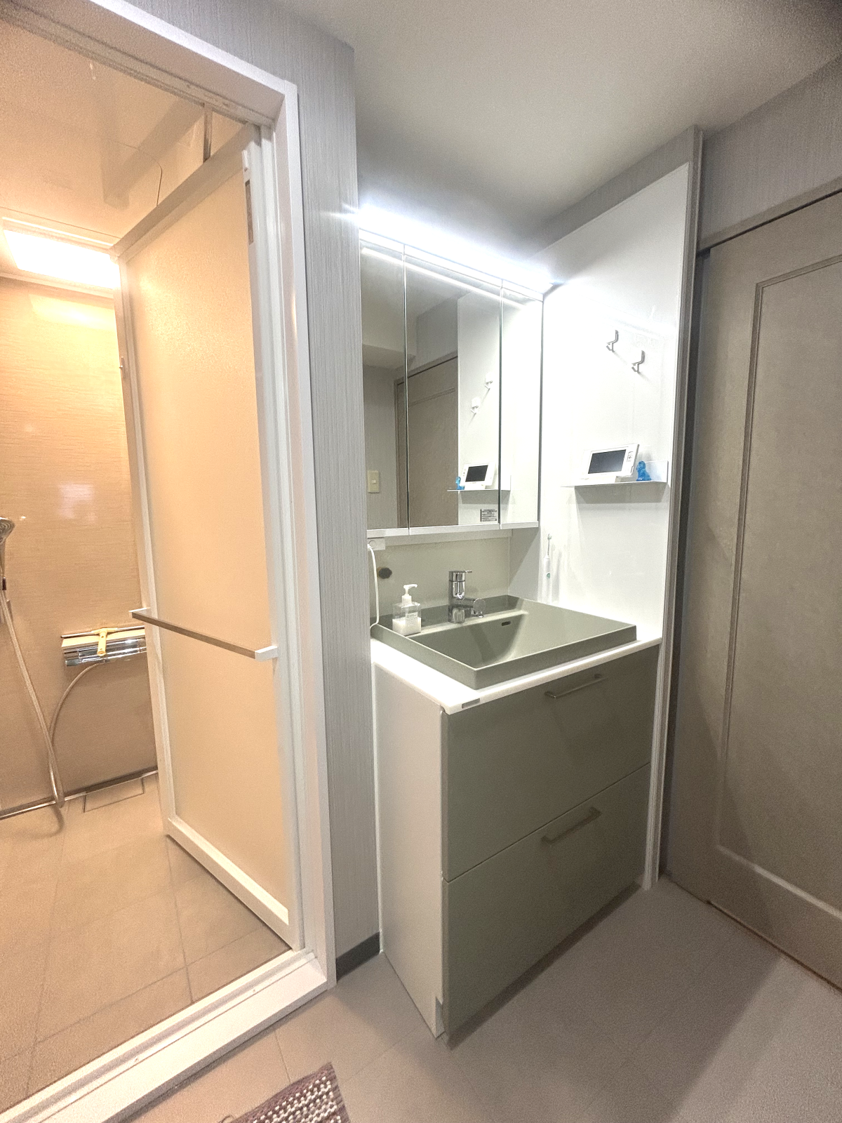 洗面化粧台 AFTER